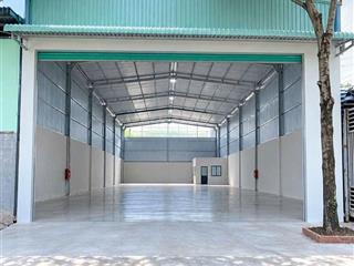 Cho thuê 300m2 xưởng mới 100% gần quốc lộ 13 ngã tư hoà lân bình dương