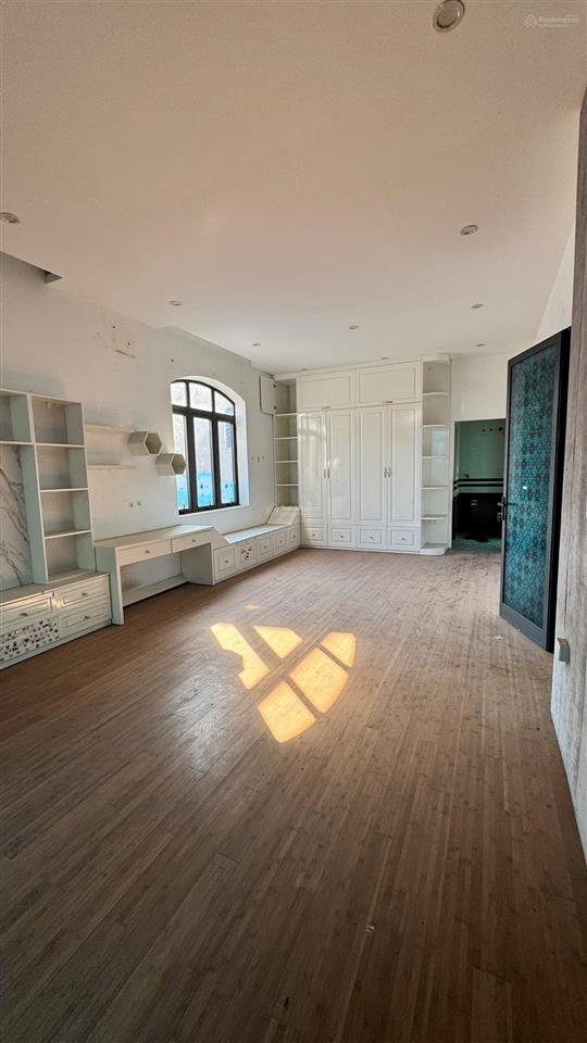 Bán biệt thự 300m2 full sổ đỏ, chỉ 60tr/m2 tại xã cổ loa, huyện đông anh, hà nội, cạnh vin cổ loa