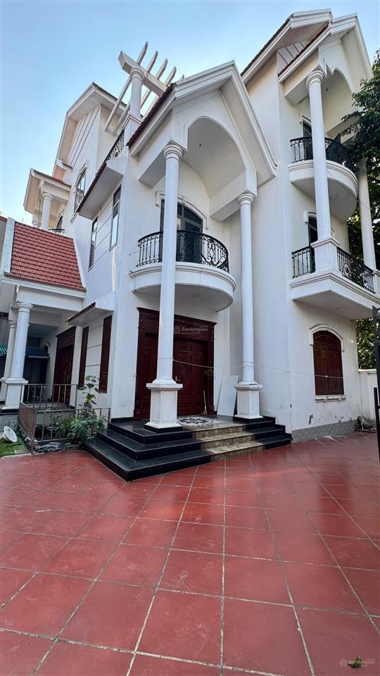 Bán biệt thự 300m2 full sổ đỏ, chỉ 60tr/m2 tại xã cổ loa, huyện đông anh, hà nội, cạnh vin cổ loa