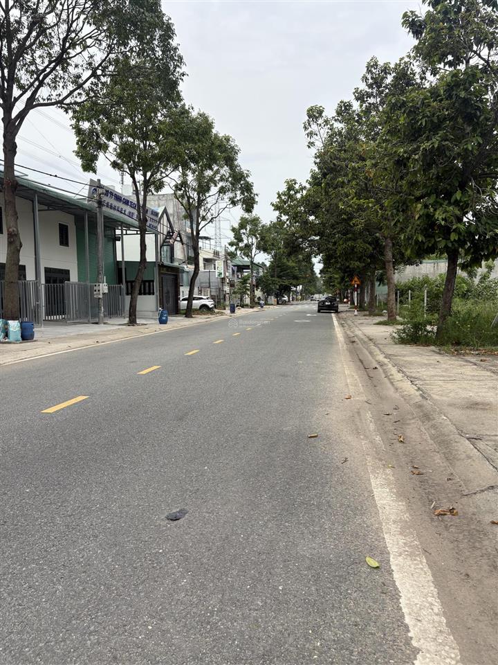 Bán đất 150 m² tại đường 84, giá 3,1 tỷ, phú tân, thủ dầu một, bình dương