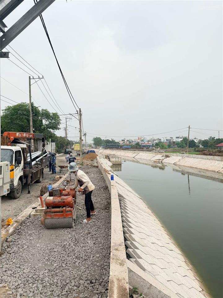 Bán đất đẹp xuất sắc tại mặt tiền kênh thạnh xuân 35, 12,2 tỷ, 200m2