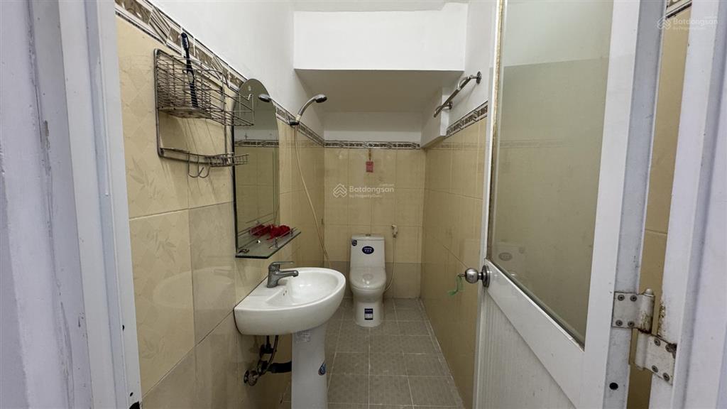 Bán nhà mtkd thông. căn góc dt 4,5x20m giá 8 tỷ tl