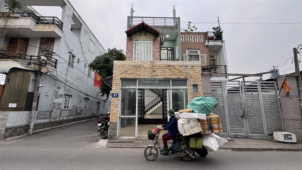 Bán nhà mtkd thông. căn góc dt 4,5x20m giá 8 tỷ tl