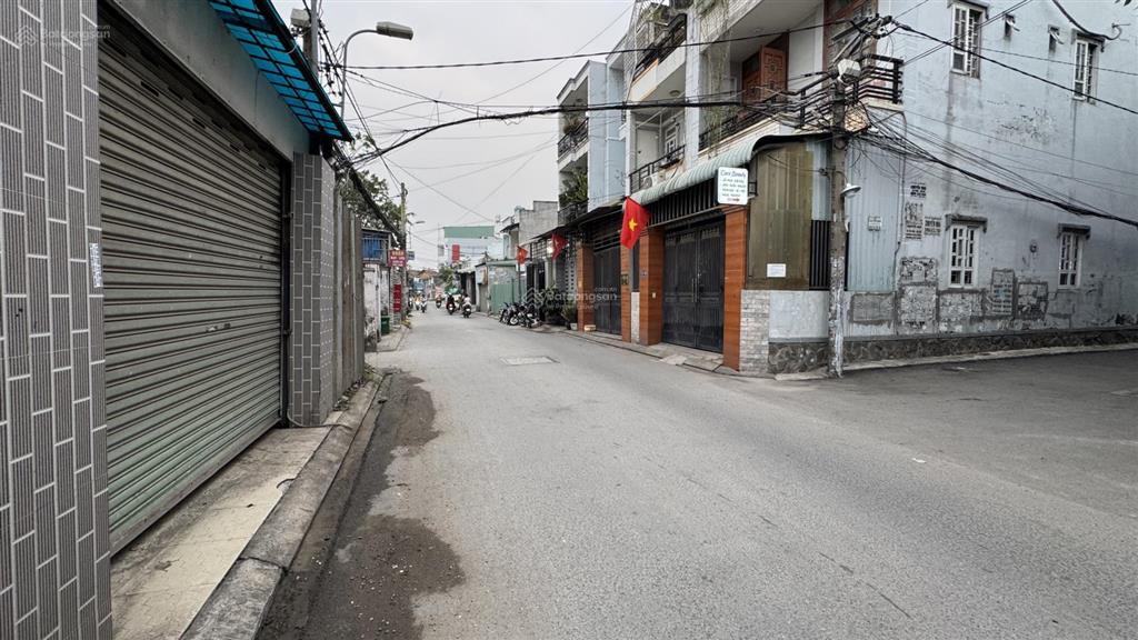 Bán nhà mtkd thông. căn góc dt 4,5x20m giá 8 tỷ tl