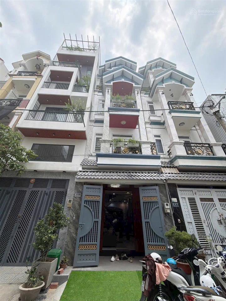 Nhà tx38. 55m² full nội thất giá 5,9 tỷ