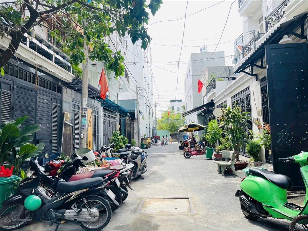 Nhà đẹp vị trí đẹp. 5,7 tỷ 64m²