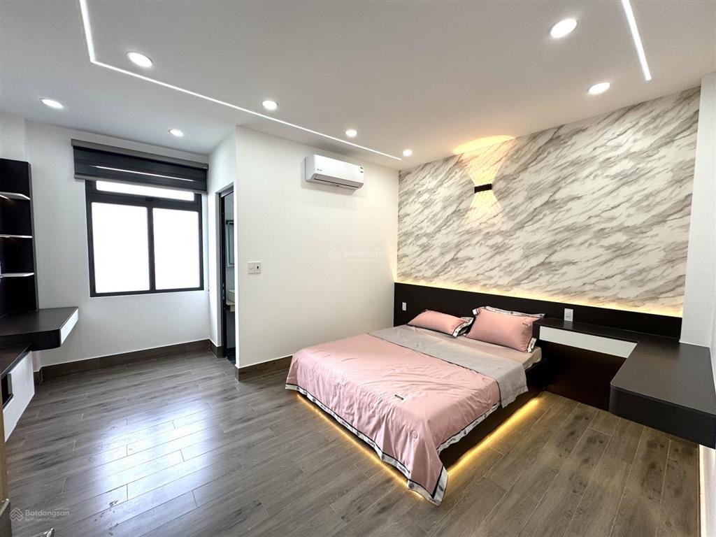 Cực vip! nhanh mới kịp, 5x18m, đường 10m giá 6,7 tỷ bán nhanh