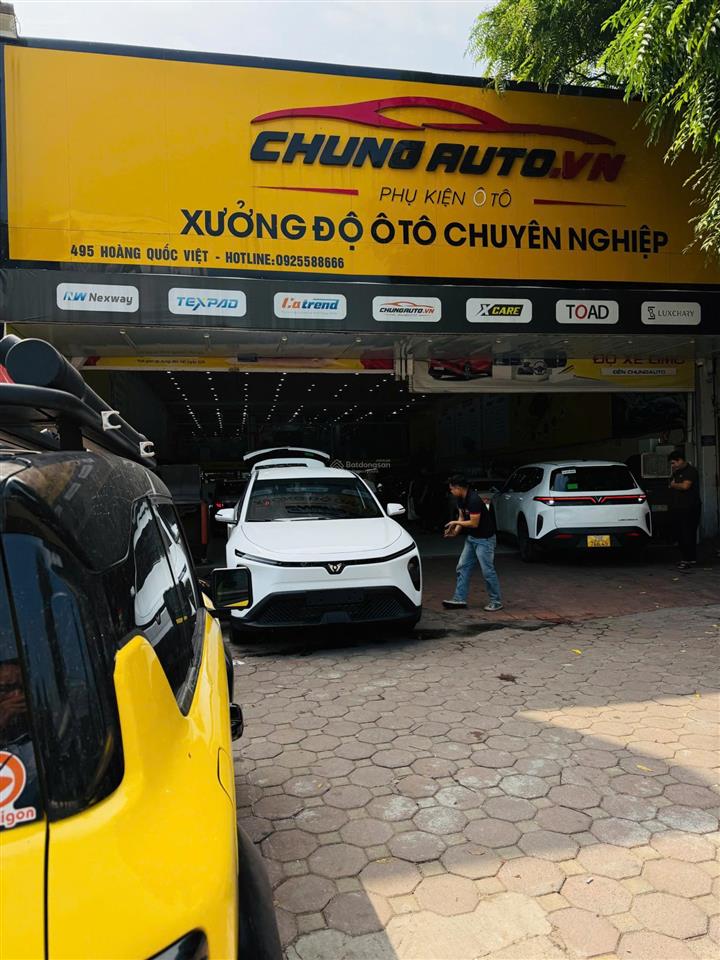Chuyển nhượng mặt bằng kinh doanh 500m mặt tiền 12m hoàng quốc việt