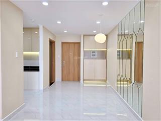 Chủ đi nước ngoài cần bán căn 2pn2wc giá hơn 2 tỷdọn vào ở ngay có sổ công chứng ngay