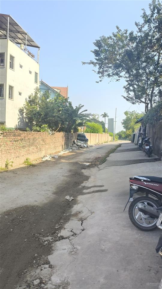 Bán đất tại ngọc thụy, 115 triệu/m2, 125m2, mặt tiền 8m, pháp lý đầy đủ