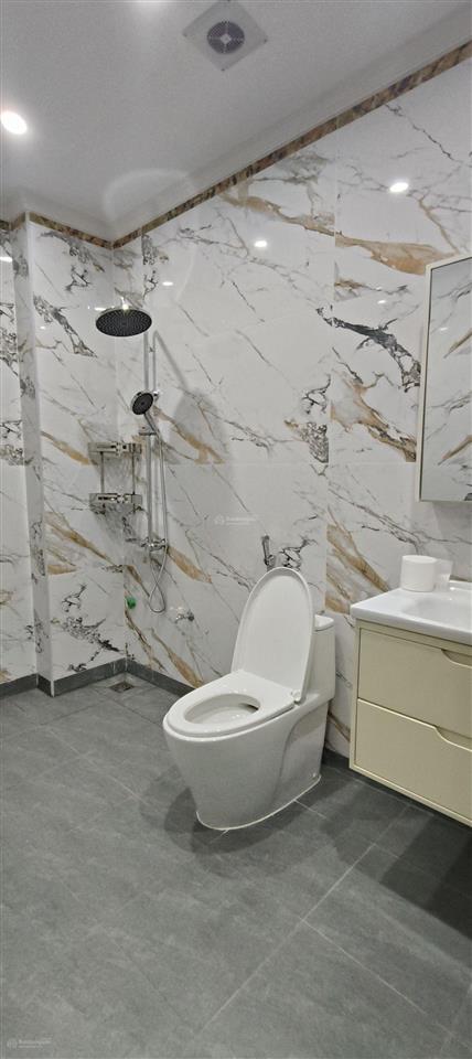 Bán nhà riêng, 4pn 4wc 70m2 tại việt hưng, 17,9 tỷ, hàng hiếm tại long biên