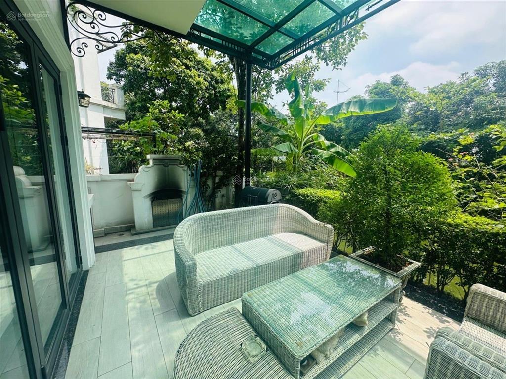Siêu biệt thự thiết kế 5 sao  mặt tiền 15m view sông  đẳng cấp là đây chứ đâu  vinhomes riversi