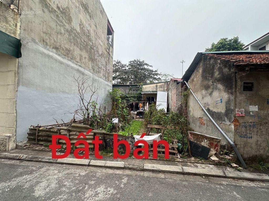 Bán đất trâu quỳ, cạnh học viện nông nghiệp, ngõ ô tô thông bàn cờ, 2 mặt thoáng, giá tốt
