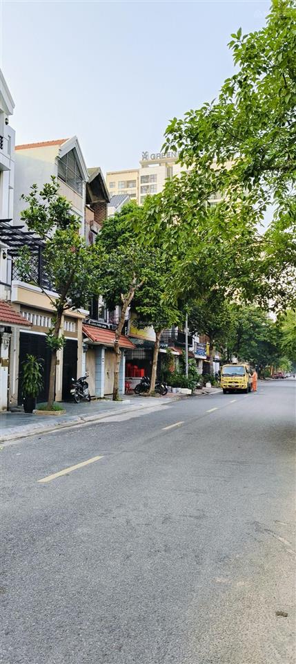 Bán liền kề thô, khu nhà vườn việt hưng, 120m2, mt 6 mét, view đường mai chí thọ.