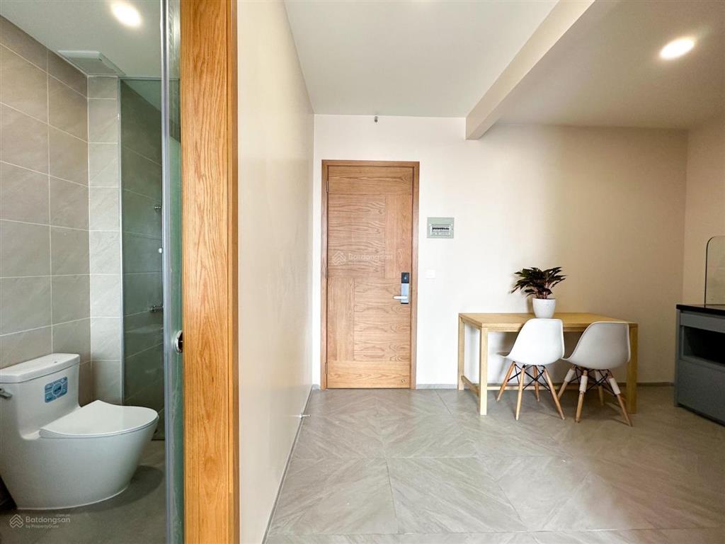 Căn hộ 1pn ban công full nội thất, máy giặt riêng gần rmit, phú mỹ hưng