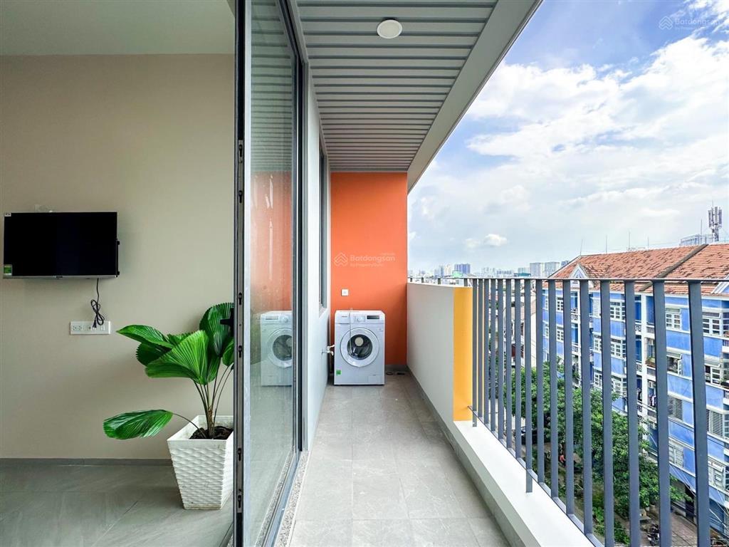 Căn hộ 1pn ban công full nội thất, máy giặt riêng gần rmit, phú mỹ hưng
