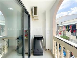 Phòng ban công tách bếp, full nội thất, máy giặt riêng. nhà mới xây 100%