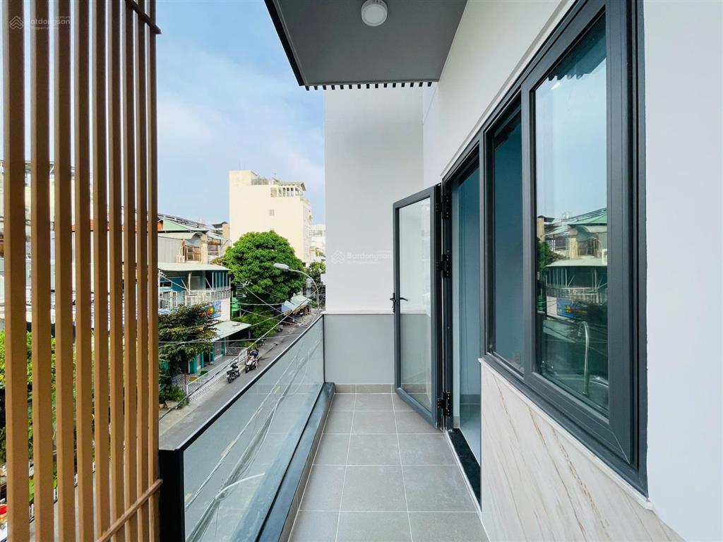 Studio ban công full nội thất, nhà mới, gần lotte mart, tdtu, nttu