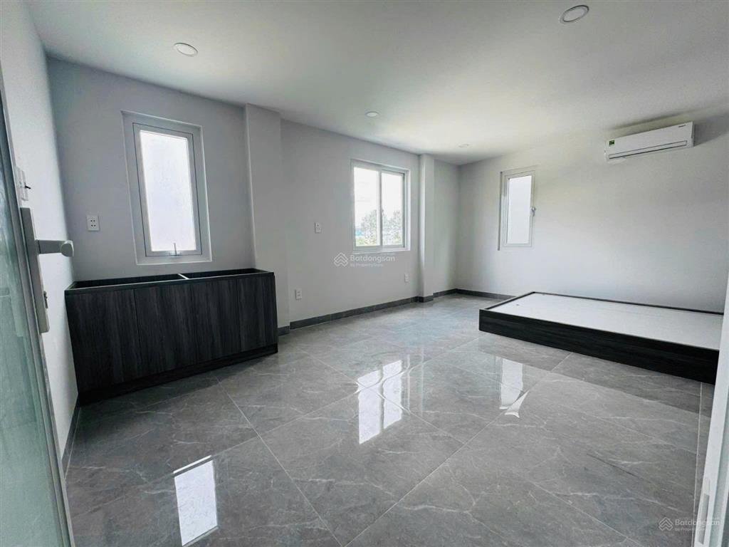 Studio full nội thất, nhà mới xây ở 91 hòa hưng, gần đh hoa sen