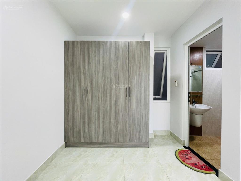Studio tách bếp 36m2 full nội thất, nhà mới ở 91 hòa hưng