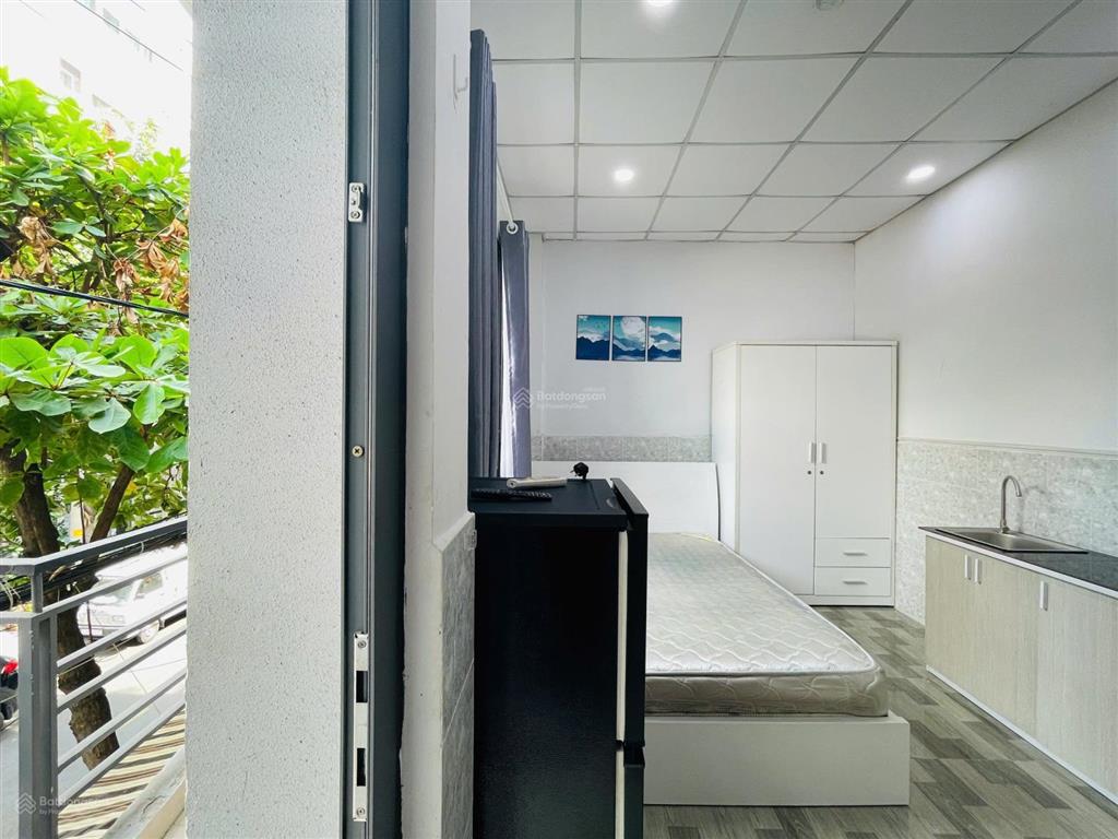 Studio ban công full nội thất gần lotte mart, tdtu, rmit