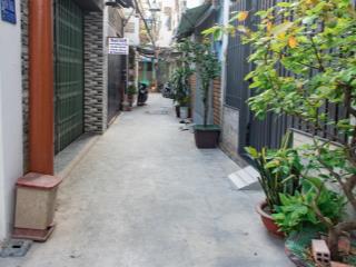 Bán đất quận 3  dt đất 82m2  nở hậu 6.5m  siêu phẩm xây chdv dòng tiền cao, giá chỉ 79 triệu/m2