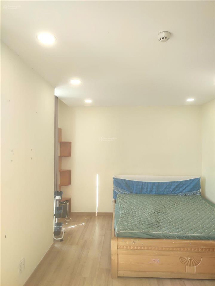 Cho thuê căn hộ conic riverside q8