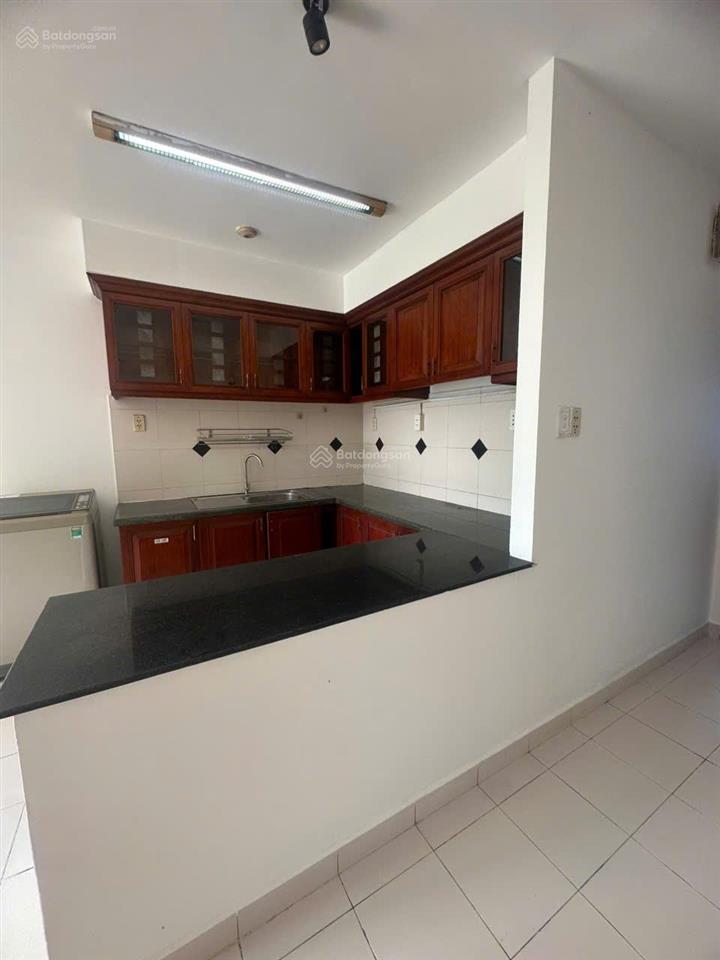 Cho thuê conic đông nam á, 2pn 2wc full nội thất 7tr, ở liền