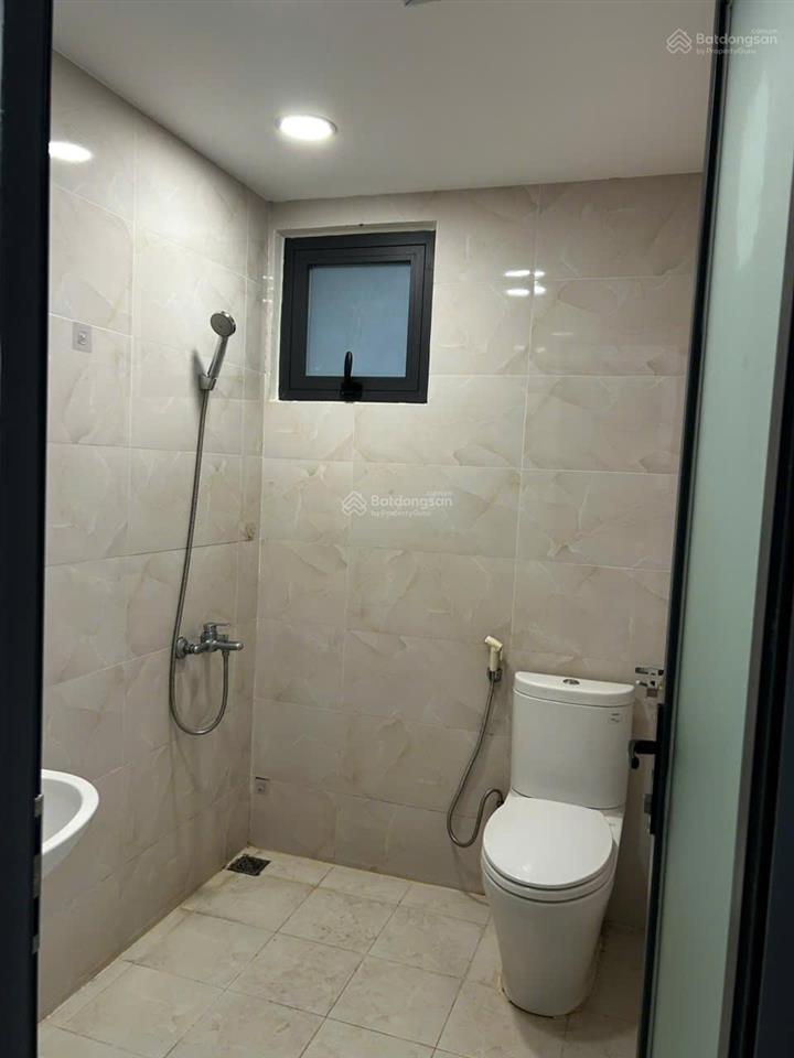Cho thuê căn hộ calla 13c  2pn có máy lạnh, nhà trống