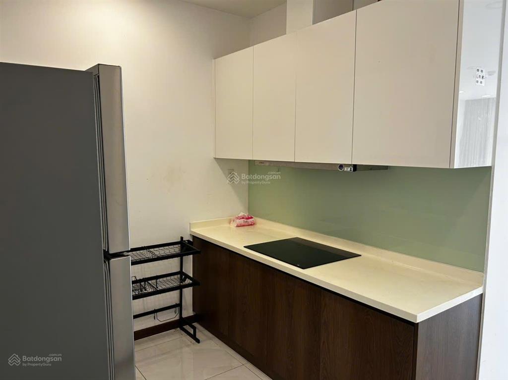 Cho thuê căn hộ calla 13c  2pn có máy lạnh, nhà trống