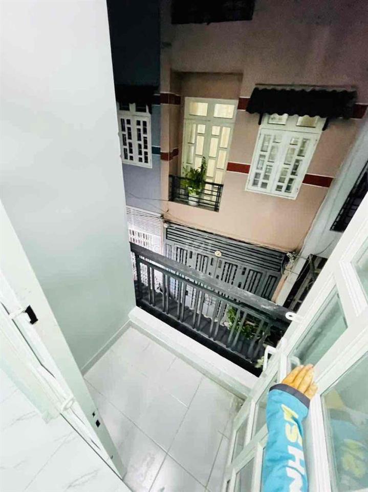 CHO THUÊ NHÀ NGUYÊN CĂN PHẠM THẾ HIỂN -SÁT MẶT TIỀN -VÀO Ở NGAY