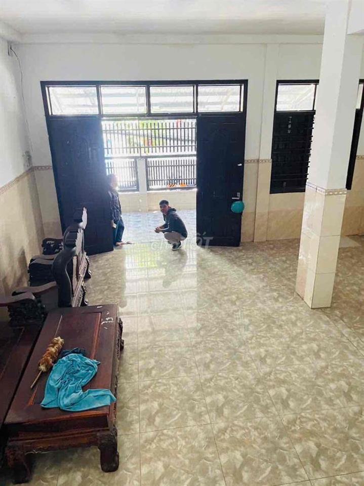 CHO THUÊ NHÀ NGUYÊ CĂN PHẠM THẾ HIỂN - SÁT BÙI MINH TRỰC