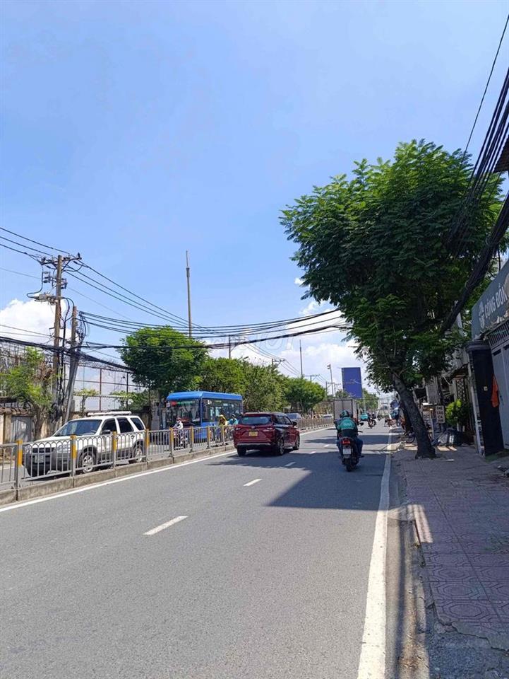 CHO THUÊ NHÀ NGUYÊN CĂN NGUYỄN TẤT THÀNH,Q4