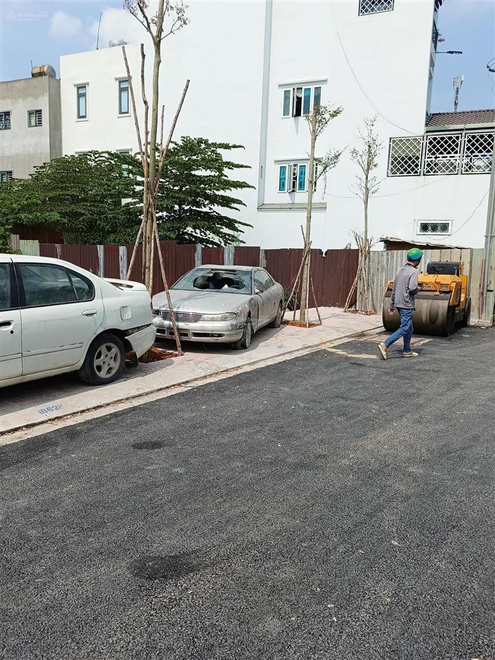 Bán đất 4.3x11 sổ 50m2 thổ cư, giá 3.75 tỷ, đường hẻm thông nguyễn thị tú và hương lộ 80