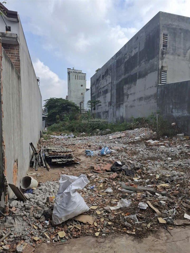 Bán đất 4.3x11 sổ 50m2 thổ cư, giá 3.6 tỷ, đường hẻm thông nguyễn thị tú và hương lộ 80