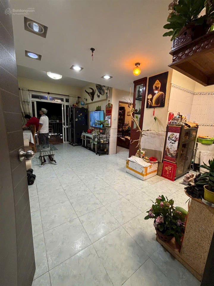 Bán chung cư vĩnh tường 93m2, 3 phòng ngủ, ngay chợ bà hom giá 2.6 tỷ