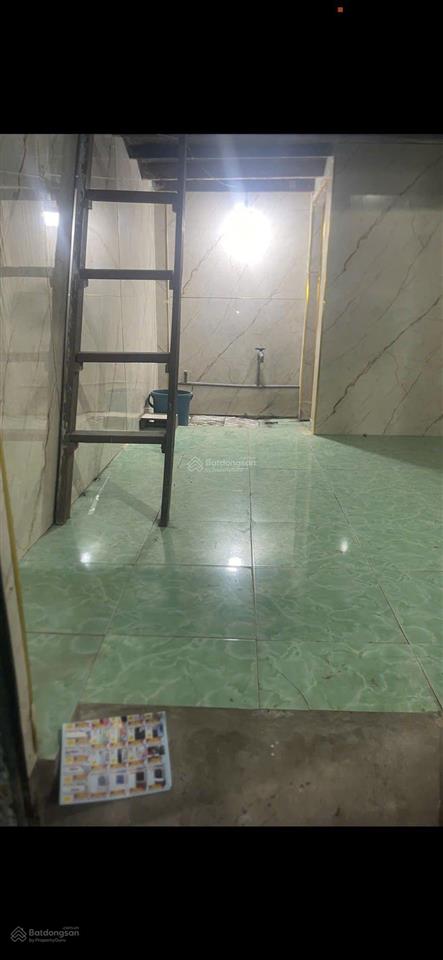 Bán nhà trọ 12 phòng, chợ võ văn vân vĩnh lộc b