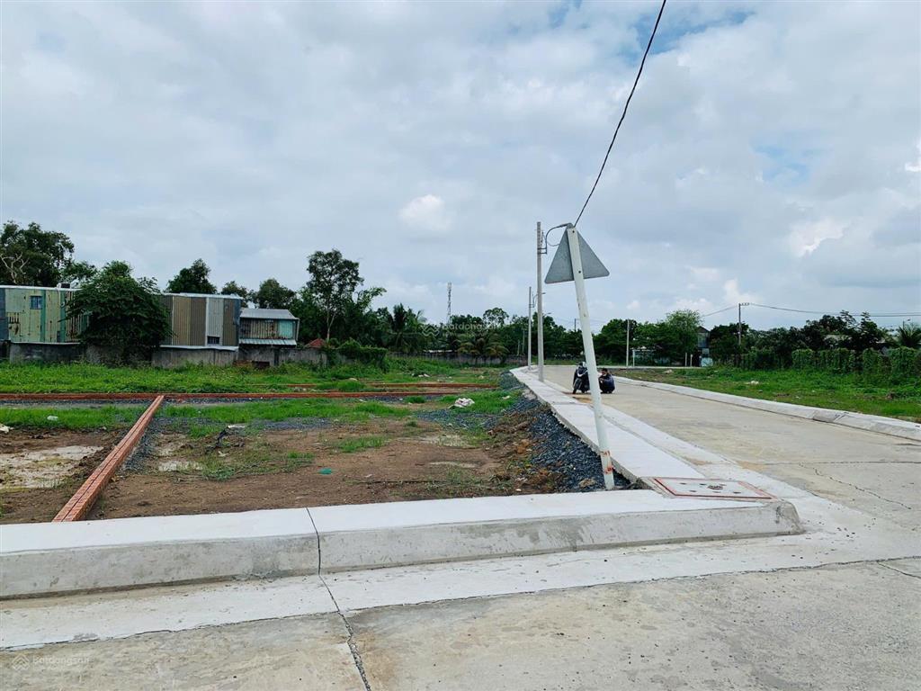 Bán đất đường bảy tấn, xã an phú tây, bình chánh. 85m2 giá 2.35 tỷ