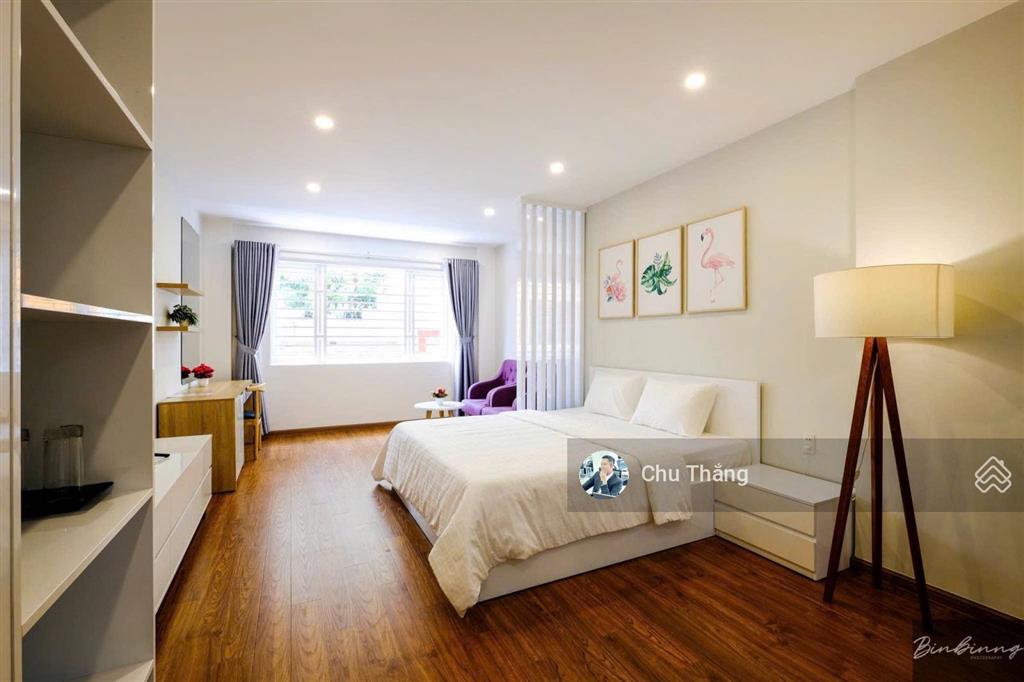 Phạm văn hai, 5.2x21 hdt 60tr 106m2 nhà 5 tầng có thang máy hiện đai cao cấp