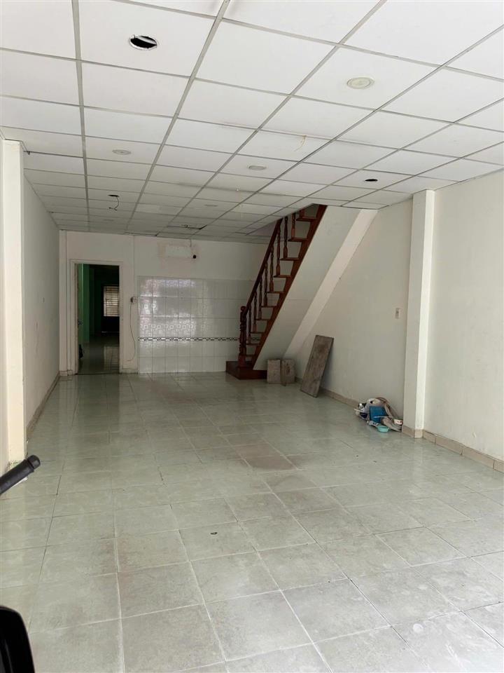 Siêu phẩm 2 mặt tiền nguyễn kiệm hiếm có 4.46x24m giá sốc chỉ 166tr/m2