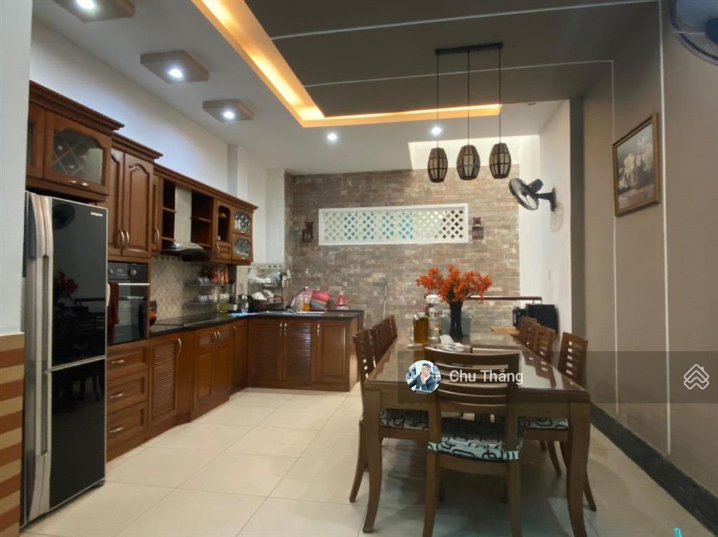 Siêu phẩm duy nhất mặt tiền 5.4x20m, khu bàu cát có hẻm phía sau giảm sốc 3.5 tỷ