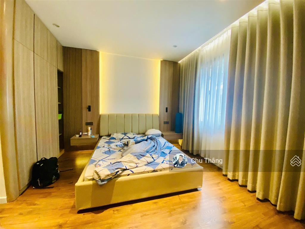 Siêu phẩm duy nhất mặt tiền 5.4x20m, khu bàu cát có hẻm phía sau giảm sốc 3.5 tỷ