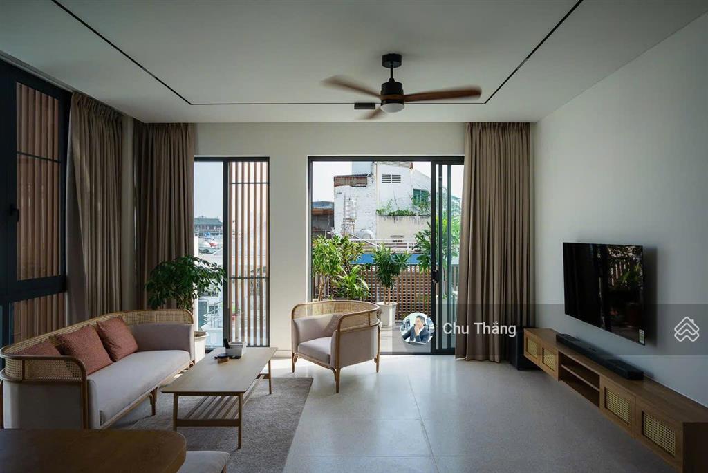 Siêu phẩm biệt thự nguyễn minh hoàng 10x21 hầm 5 tầng hdt 100tr giá 55 về 50.5 tỷ