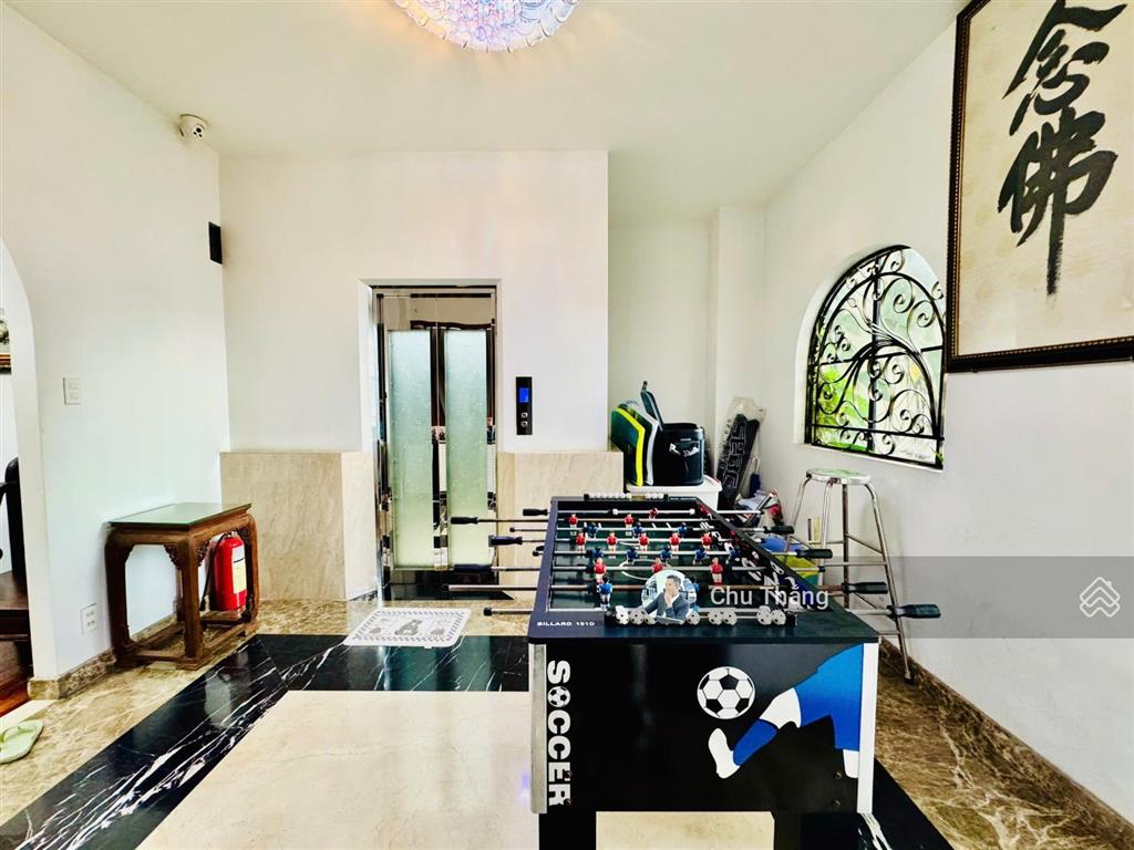 Hạ sốc 4 tỷ chỉ còn 26 tỷ  mặt tiền nội bộ dương quảng hàm 214m², xây hầm 6 tầng,