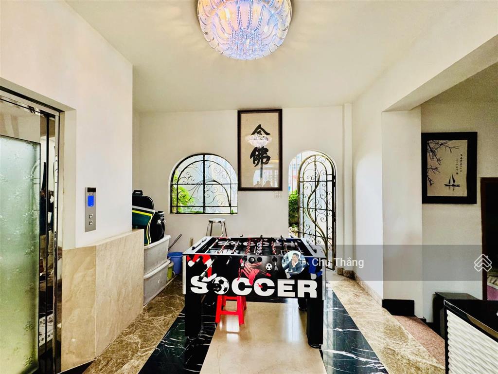 Hạ sốc 4 tỷ chỉ còn 26 tỷ  mặt tiền nội bộ dương quảng hàm 214m², xây hầm 6 tầng,