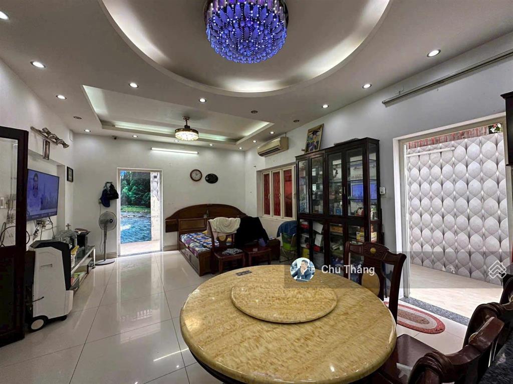 Bán biệt thự mặt tiền đường số 24 kdc him lam, bình hưng, bình chánh, 75 tỷ về 50 tỷ có video