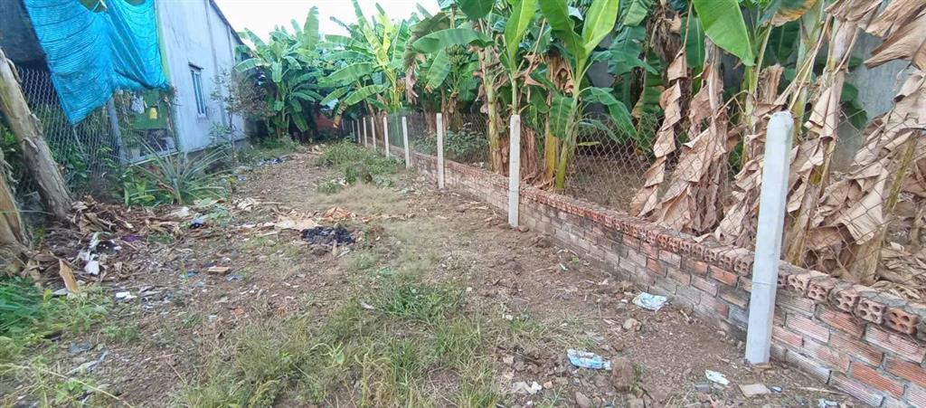 211 m2 sổ riêng thổ cư có thể kinh doanh buôn bán nhỏ lẻ được mà giá chỉ 870 triệu