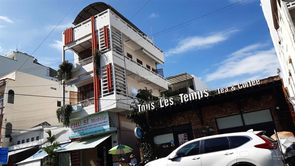 Vip có 102, chợ xóm mới nha trang, đi bộ biển, quảng trường, tháp trầm hương, xem pháo hoa free !