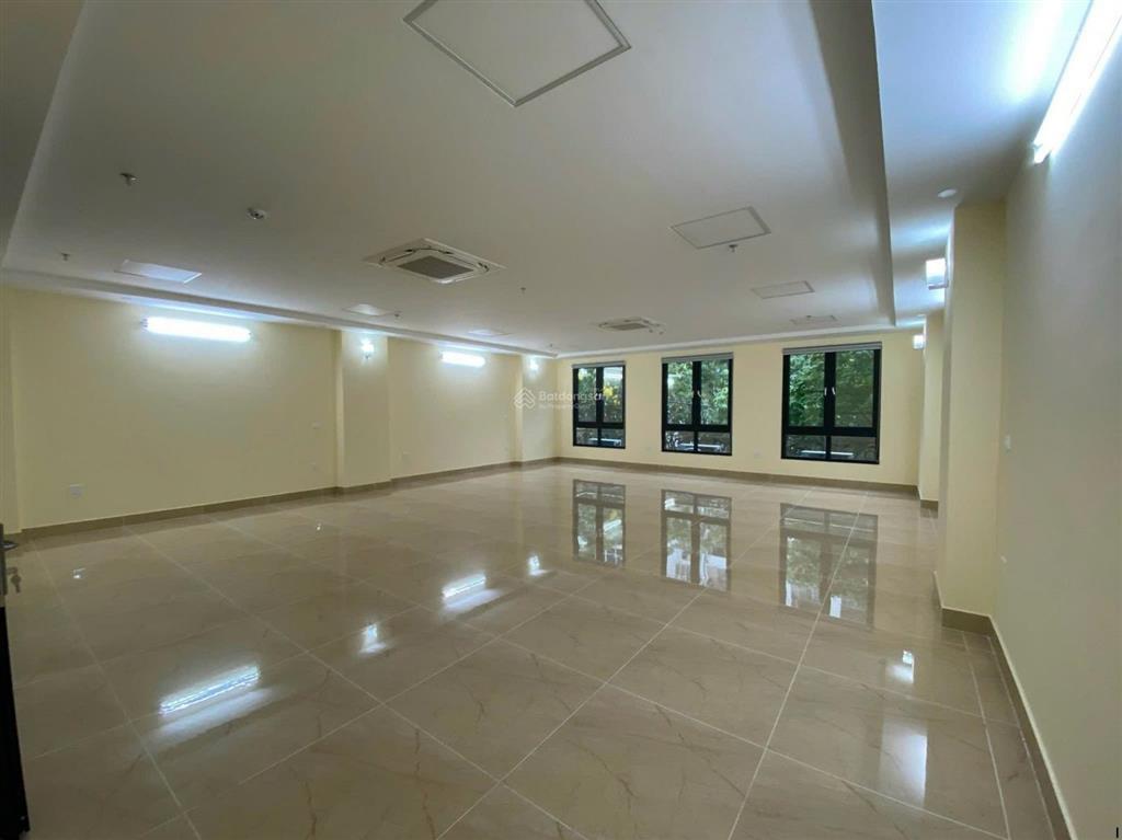 Liền kề văn phú thang máy nhỉnh 23 tỷ