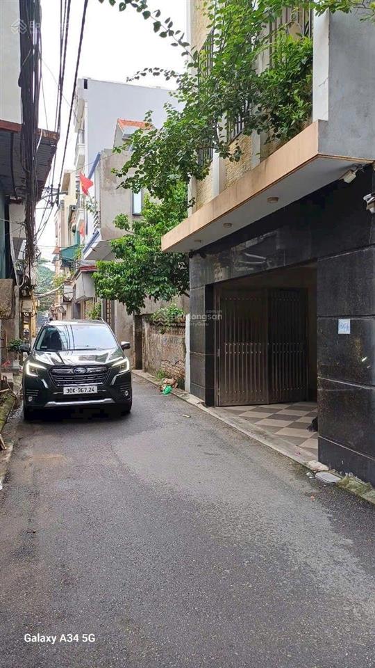 Bán nhà ngô gia tự, việt hưng, 23,8 tỷ, 110m2, 6 tầng, 5pn, 4wc, bao đẹp